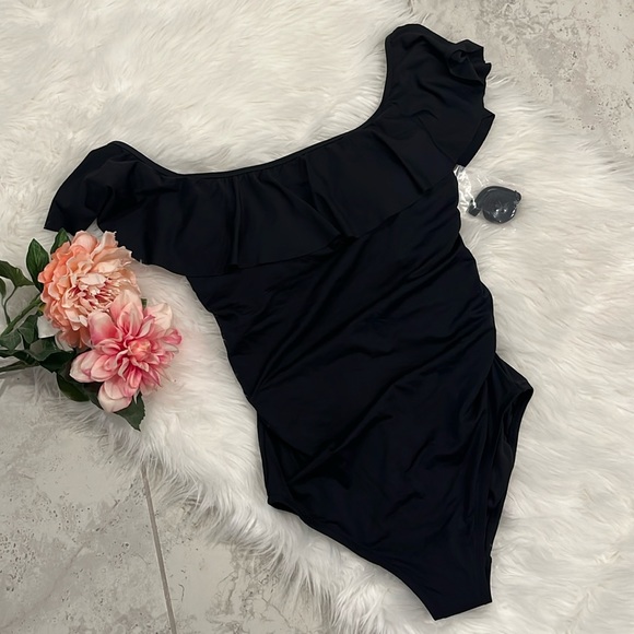 GAP Other - Black swimsuit